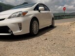 Toyota Prius-12
