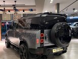 Land Rover Defender-7