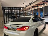 BMW 530e-8