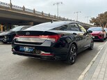 Hyundai Elantra-7