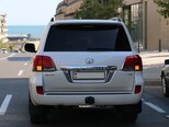 Toyota Land Cruiser-2