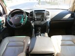 Toyota Land Cruiser-10