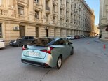 Toyota Prius-5