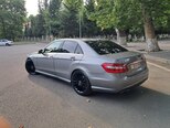 Mercedes E 220-6