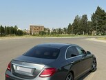 Mercedes E 300 4MATIC-3