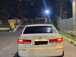 Hyundai Sonata-6