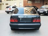 Mercedes E 240-6