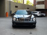 Mercedes E 240-3