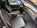 Mercedes E 240-12