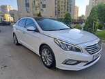 Hyundai Sonata-4