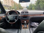 Mercedes E 320-3