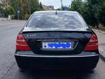 Mercedes E 320-2