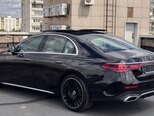 Mercedes E 300 de-11