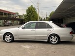 Mercedes E 220-4