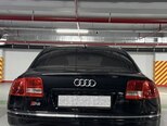 Audi S8-2