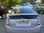Toyota Prius-11