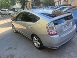 Toyota Prius-4