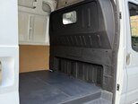 Ford Transit-8