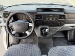 Ford Transit-21