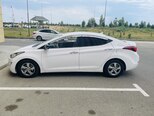 Hyundai Elantra-4