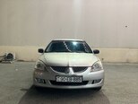 Mitsubishi Lancer-1