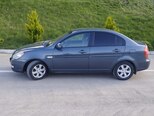 Hyundai Accent-4