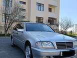 Mercedes C 220-2