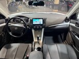 Hyundai Sonata-18