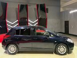 Nissan Tiida-6