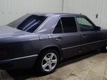 Mercedes 220 E-9