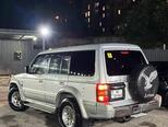 Mitsubishi Pajero-2