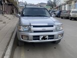 Infiniti QX4-1