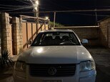 Volkswagen Passat-1