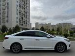 Hyundai Sonata-10