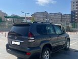 Toyota Land Cruiser Prado-7