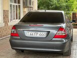 Mercedes E 220-6