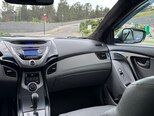 Hyundai Elantra-16