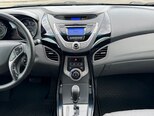 Hyundai Elantra-15