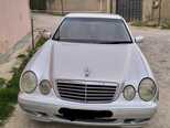 Mercedes E 280-1