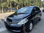 Nissan Tiida-4