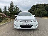 Hyundai Accent-1