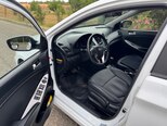 Hyundai Accent-11
