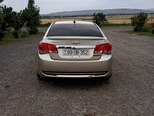 Chevrolet Cruze-2