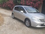Nissan Tiida-11
