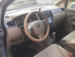 Nissan Tiida-10