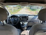 Peugeot Partner-16