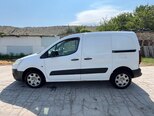 Peugeot Partner-12