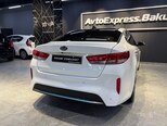 Kia Optima-4