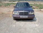 Mercedes 200 D-1