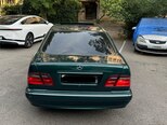 Mercedes E 200-5